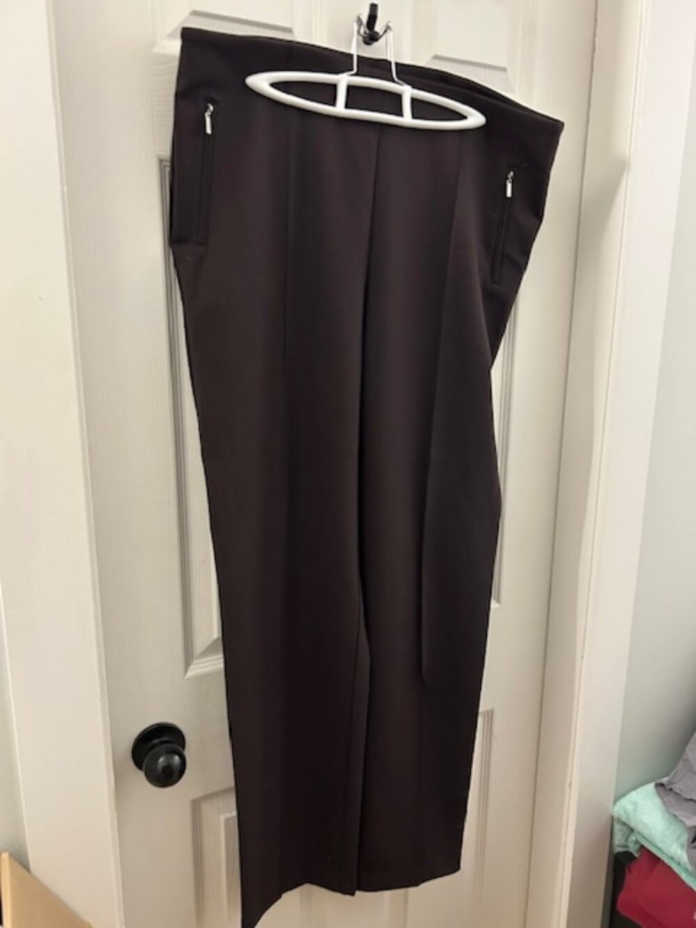 Mode de Vie Full Length Pants